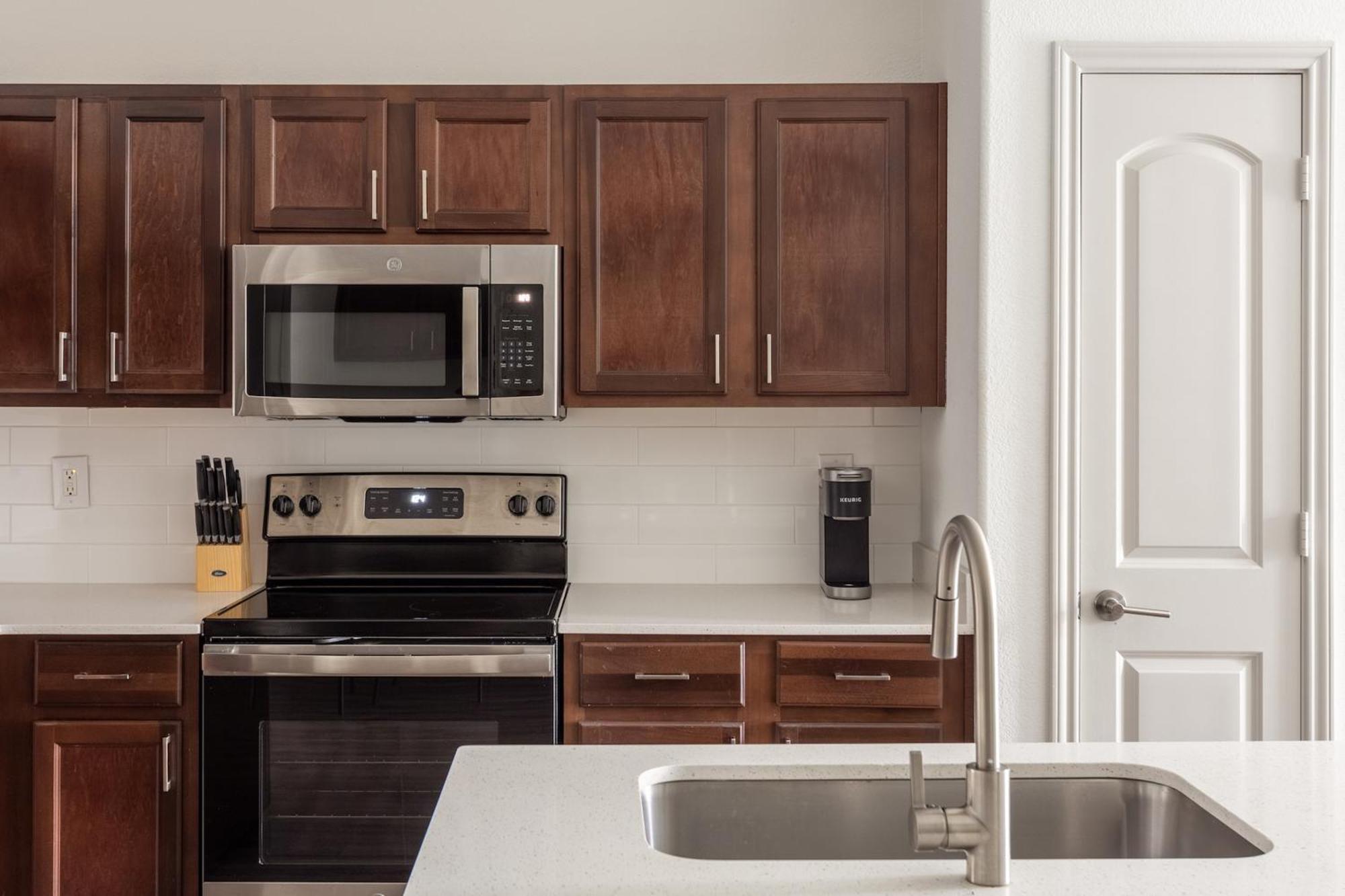 Kasa Frisco Bridges Dallas Room photo